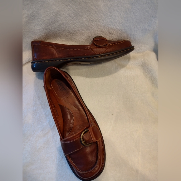Born leather buckle loafers size 7.5 - Picture 5 of 9